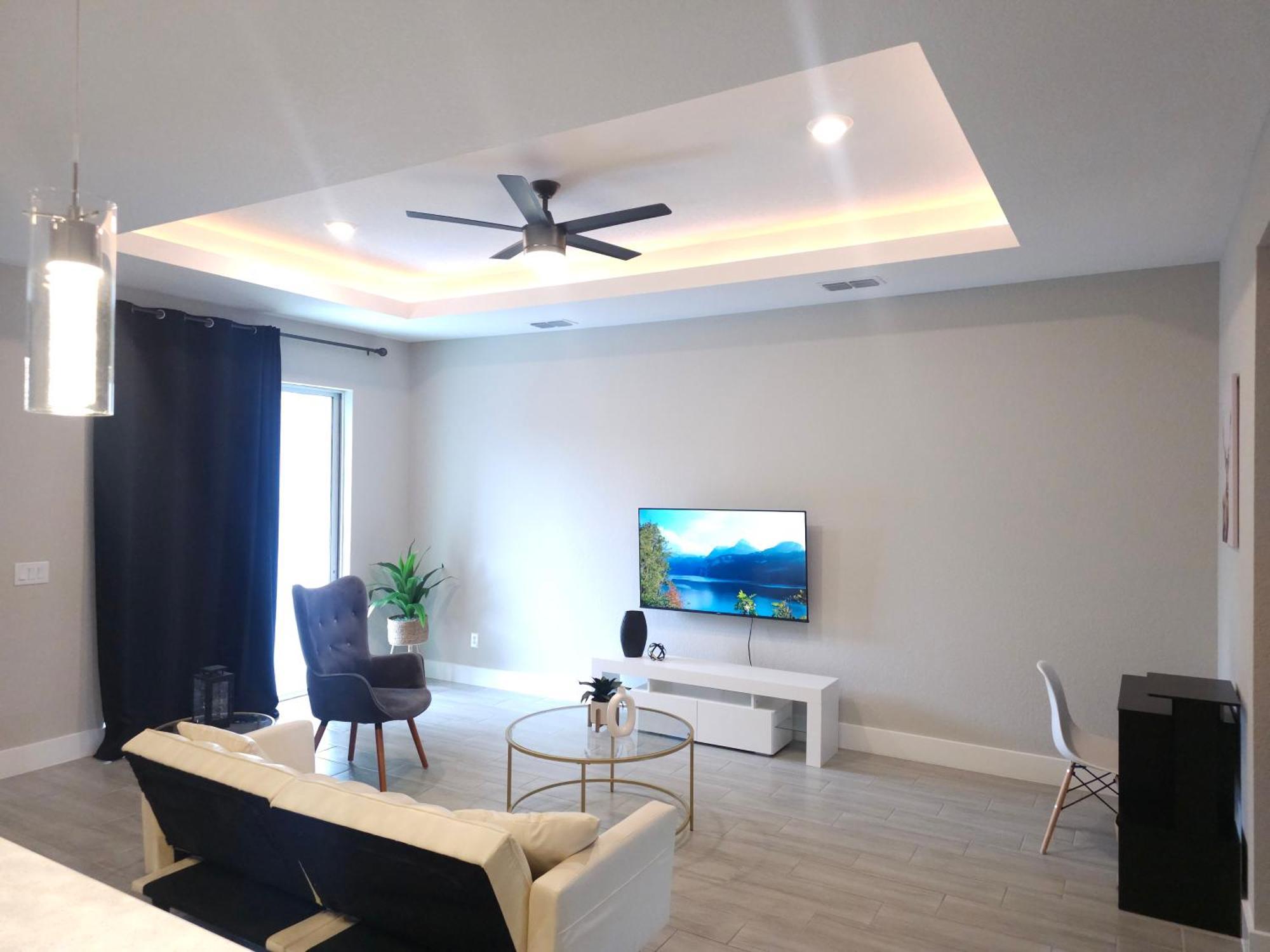 Spacious Modern 4Bd 2Ba Home! Close To Legoland Уинтер-Хейвен Экстерьер фото