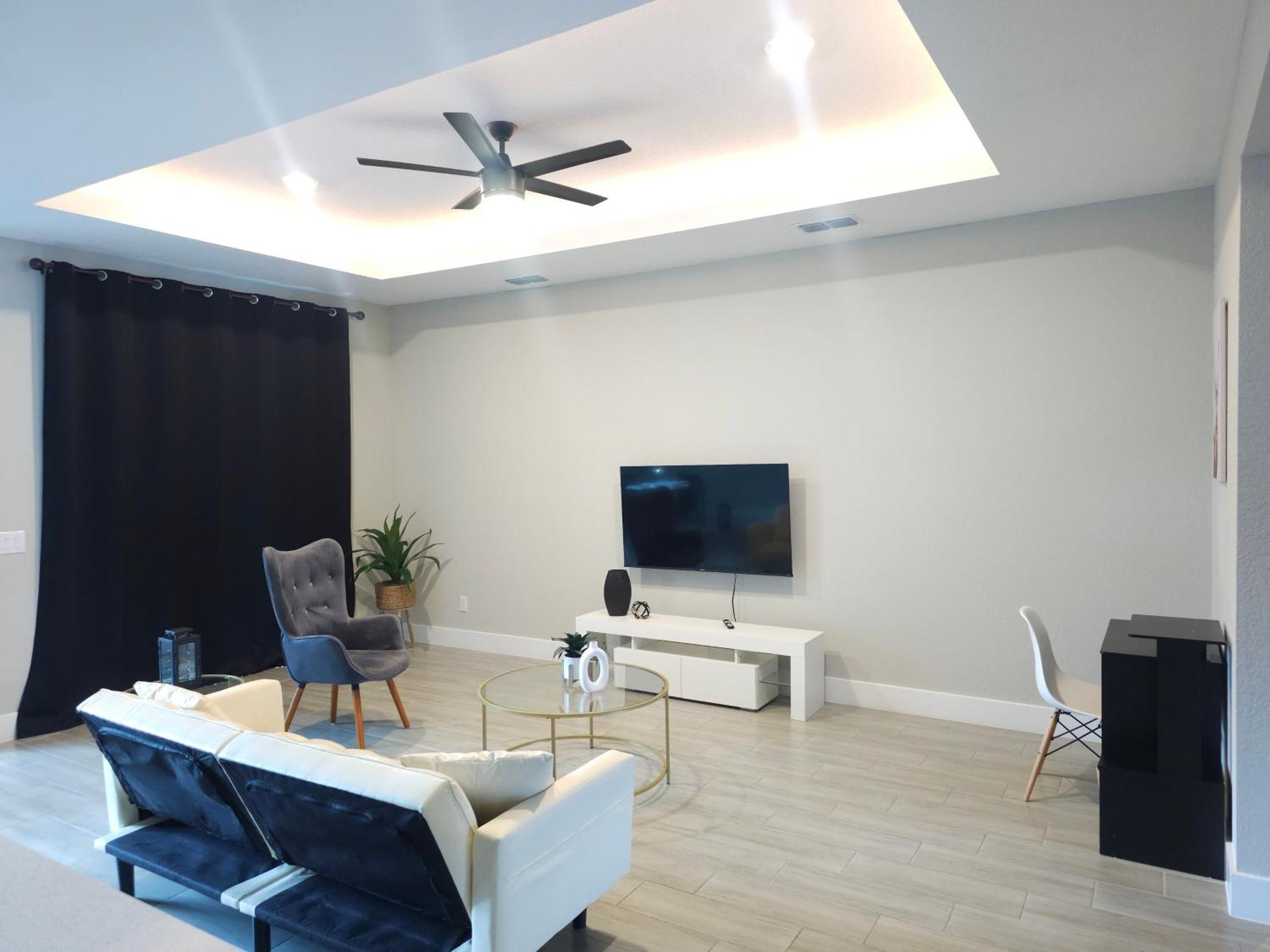Spacious Modern 4Bd 2Ba Home! Close To Legoland Уинтер-Хейвен Экстерьер фото